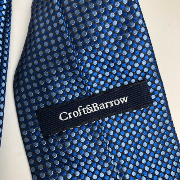 Croft & Barrow Blue 100% Polyester Men’s Necktie - Picture 3 of 5